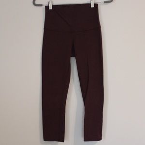 Lululemon maroon crop leggings size 6
